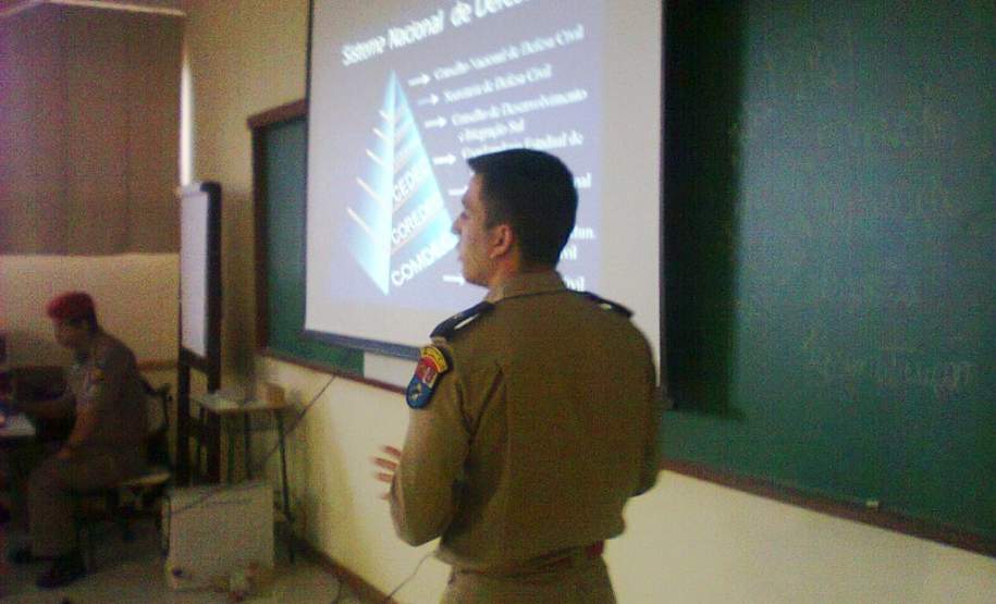 6 GB SEMANA NACIONAL DE REDUÇÃO DE DESASTRES