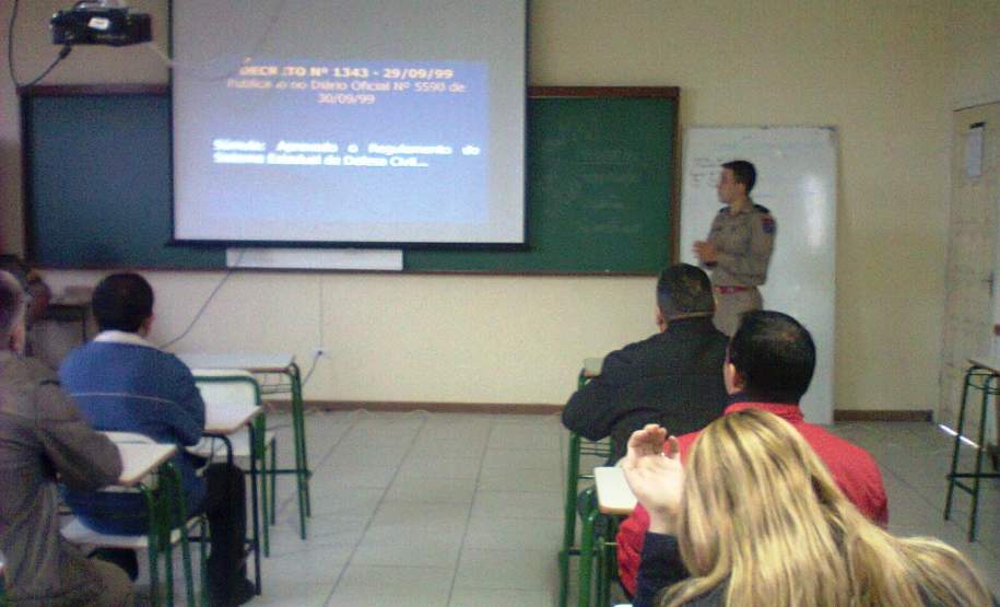 6 GB SEMANA NACIONAL DE REDUÇÃO DE DESASTRES