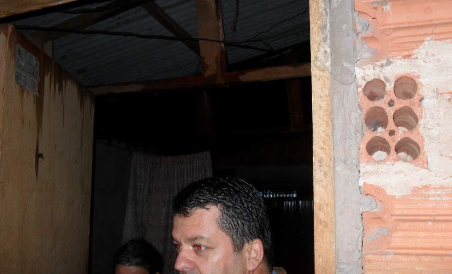 Fortes ventos trouxeram prejuízos na cidade de Marilândia do Sul.