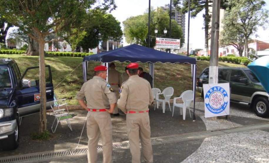 14ª Coordenadoria Regional de Defesa Civil participa de demonstração de Radioamadorismo 14ª Coordenadoria Regional de Defesa Civil participa de demonstração de Radioamadorismo