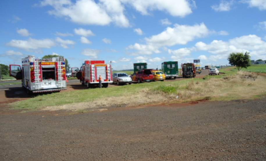 5ª COREDEC – Corpo de Bombeiros de Maringá e concessionária VIAPAR realizam
 simulado de acidente rodoviário com produtos perigosos ( Cloro Gás).