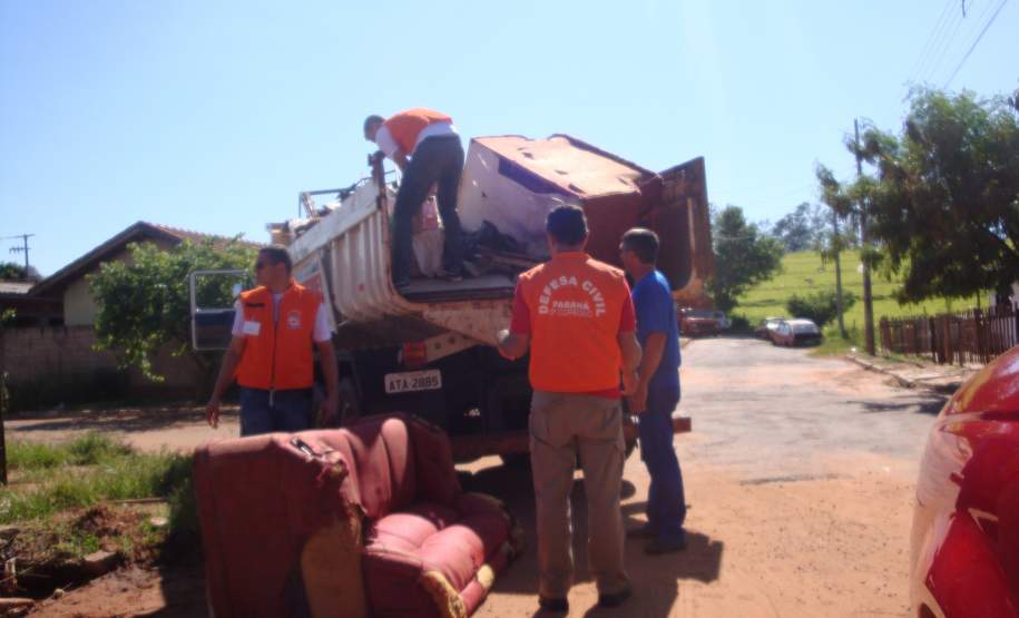 15ª Coordenadoria Regional de Defesa Civil participa do “Mutirão Contra a Dengue” em Umuarama - PR Mutirão contra a Dengue