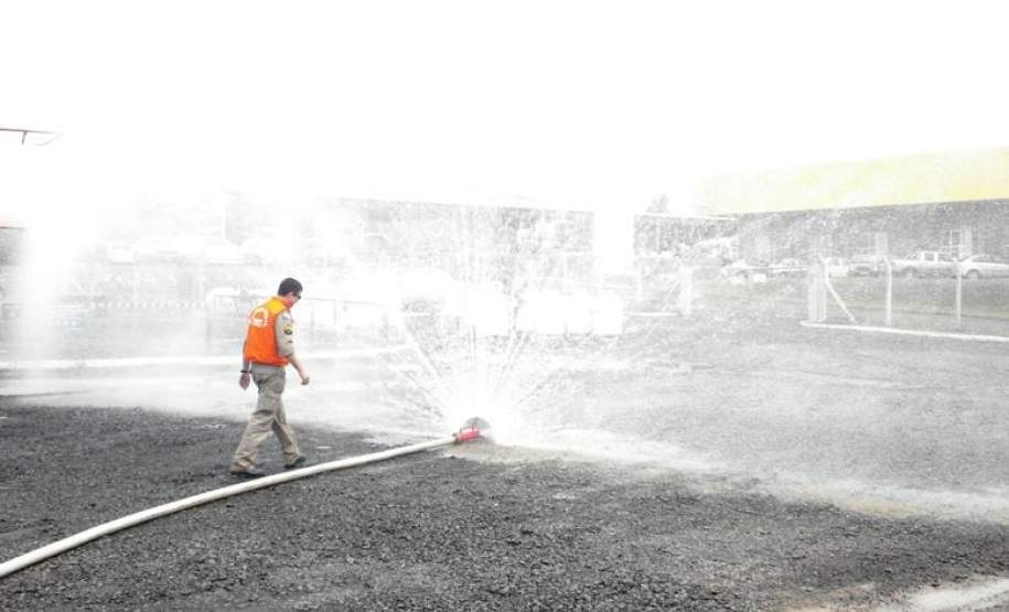 -  A 2ª COREDEC,  em conjunto com Órgãos de Estrutura do Governo Estadual e Federal, realizou fiscalização ao armazenamento de produtos perigosos