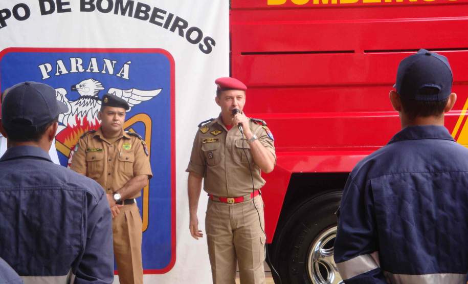 15ª Coordenadoria Regional de Defesa Civil realiza solenidade de encerramento do Curso de Formação de Agentes de Defesa Civil – Turma 2011 do 6º SGBI Formatura do Curso de Formação de Agentes de Defesa Civil – Turma 2011 do 6º SGBI