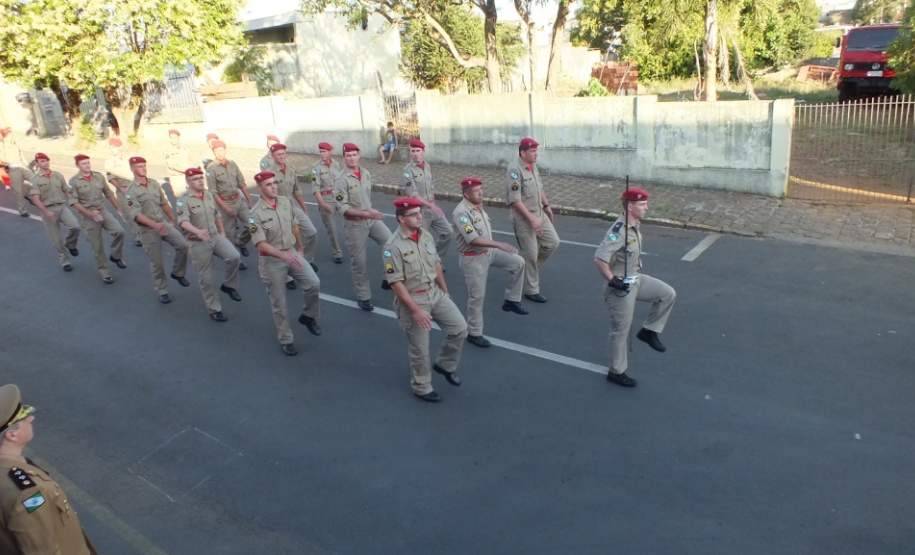 Desfile do Peloão da 1ªSB