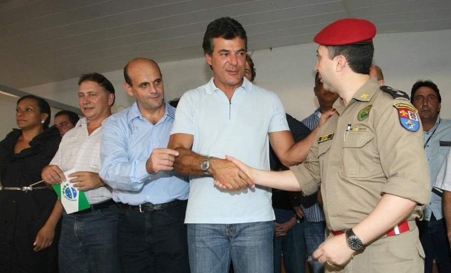 Inauguração do PBC Cafezal do Sul Governador Beto Richa inaugura Posto de Bombeiro Comunitário de Cafezal do Sul