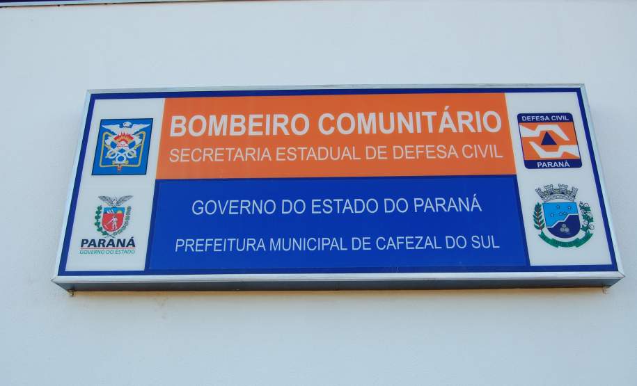 Inauguração do PBC Cafezal do Sul Governador Beto Richa inaugura Posto de Bombeiro Comunitário de Cafezal do Sul