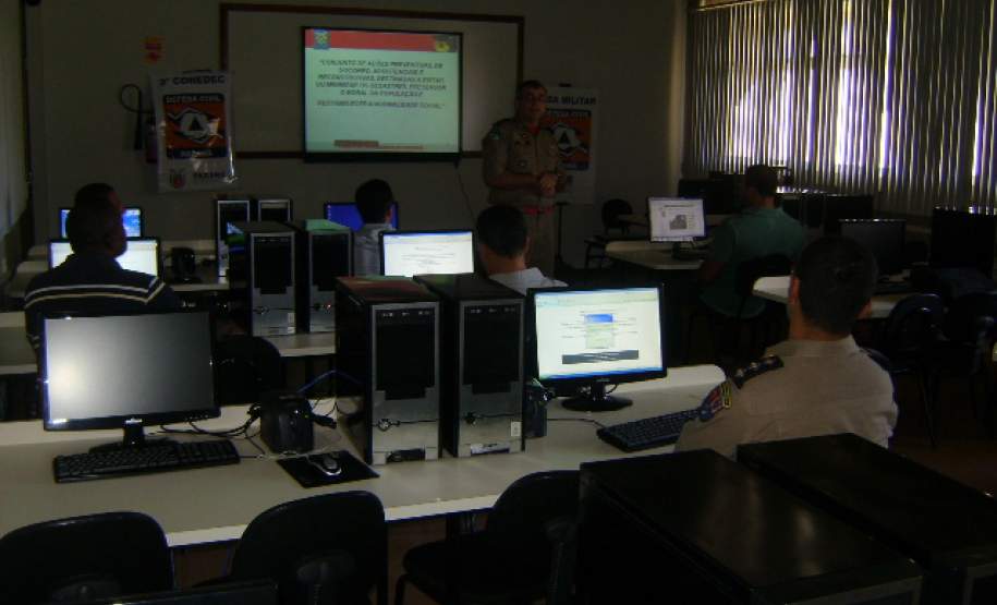 SISDC CORNÉLIO PROCÓPIO 03 TREINAMENTO SISDC CORN PROCÓPIO