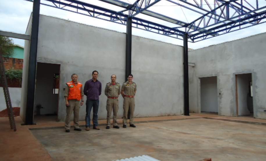 5ª COREDEC  realiza visita ao Prefeito da cidade de Ubiratã para futura instalações do Posto de Bombeiros Comunitário.