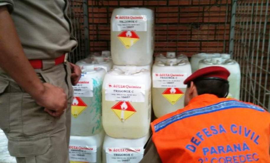 - No dia 20 de Abril de 2012, a 2ª COREDEC  realizou Fiscalização ao Armazenamento de Produtos Perigosos na Empresa Águia Química - Rodovia PR 151 KM 116 - Jd