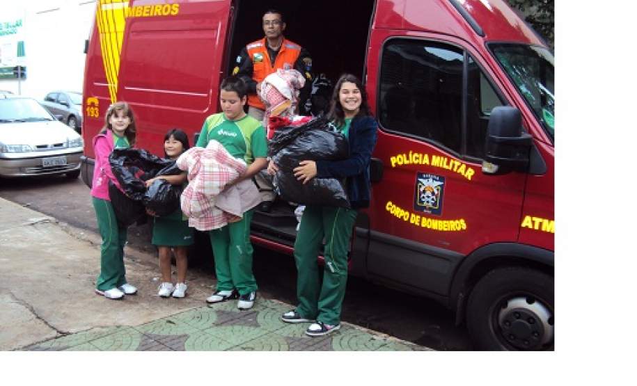 5ª COREDEC Participa da campanha do agasalho 2012. campanha do agasalho 2012.