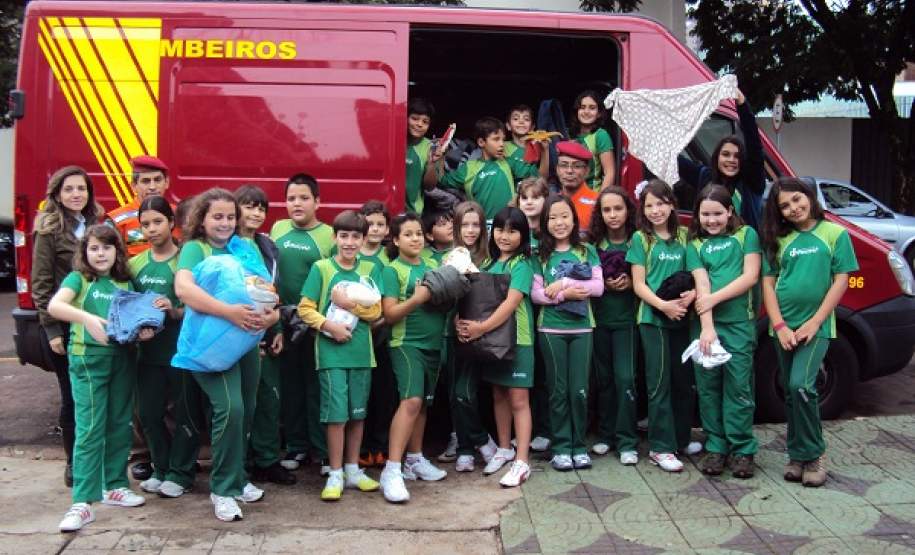 5ª COREDEC Participa da campanha do agasalho 2012. campanha do agasalho 2012.