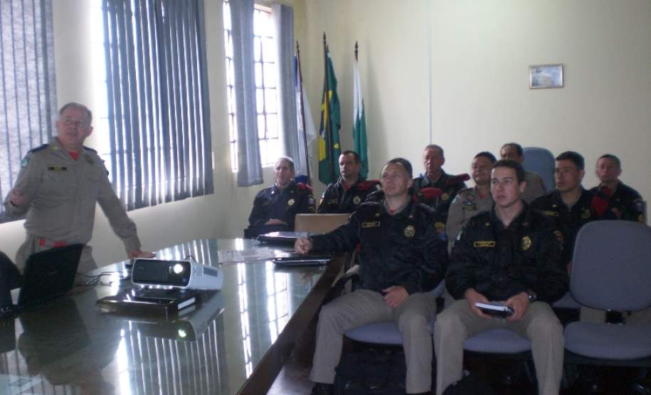 2ª Coordenadoria Regional de Defesa Civil realiza palestra aos Comandantes de SGB/SB e  Supervisores dos PBC.