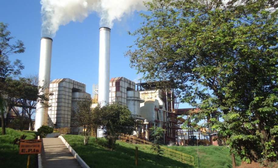 Fiscalização em Usina de Açúcar e Destilaria de Álcool Fiscalização em Usina de Açúcar e Destilaria de Álcool