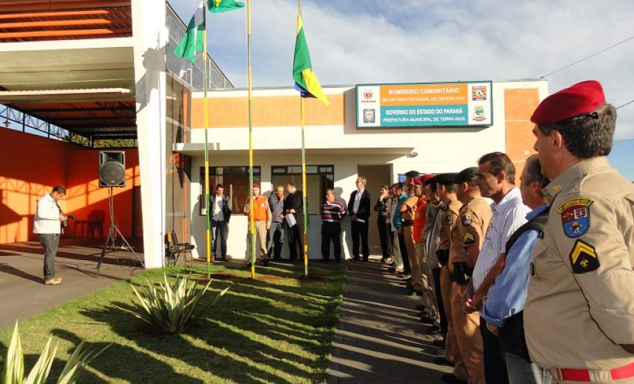 5°COREDEC - INAUGURAÇÃO DO POSTO DE BOMBEIRO COMUNITÁRIO DE TERRA RICA-PR Inauguração do Posto de Bombeiro Comunitário de Terra Rica