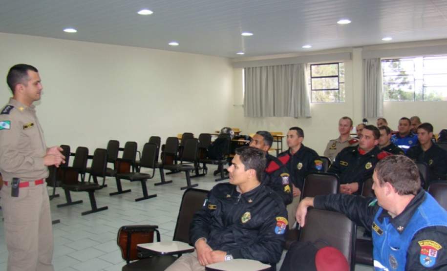 6º GB REALIZA RECAPACITAÇÃO PARA SOCORRISTAS