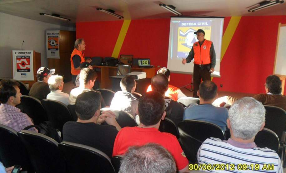 CURSO DE RÁDIO EM EMÊRGNCIA.