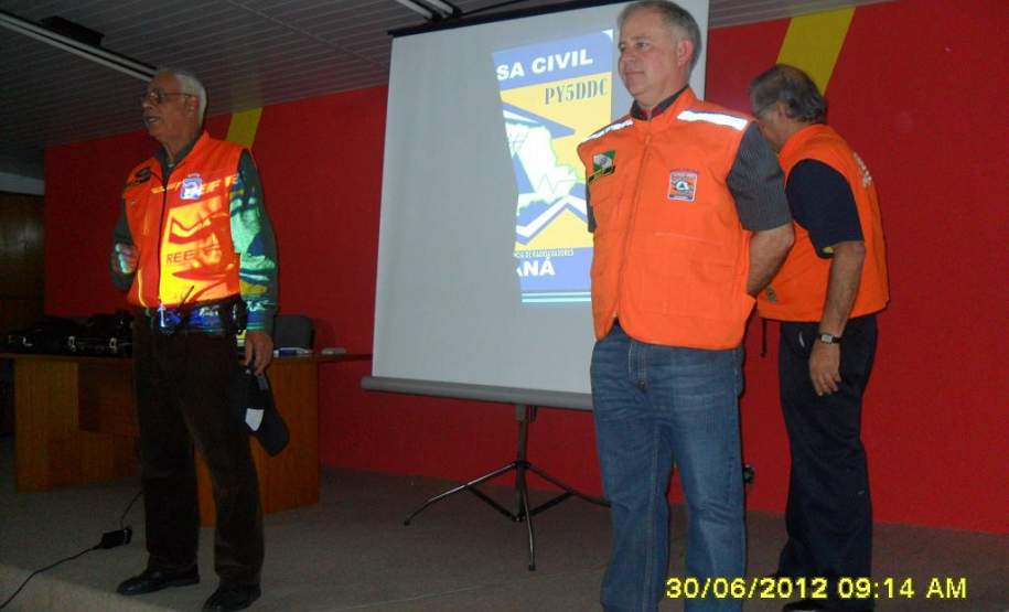 CURSO DE RÁDIO EM EMÊRGNCIA.