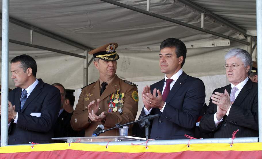 100 anos do Bombeiro - Medalhas Defesa Civil do Paraná 100 anos do Bombeiro - Medalhas Defesa Civil do Paraná