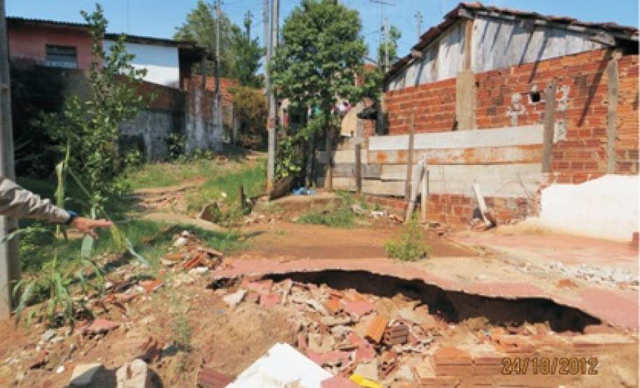 15ª Coordenadoria Regional de Defesa Civil se reúne com Coordenadoria Municipal de Defesa Civil de Umuarama e Serviço geológico do Brasil para mapeamento de risco do município. 15ª Coordenadoria Regional de Defesa Civil se reúne com Coordenadoria Municipal de Defesa Civil de Umuarama e Serviço geológico do Brasil para mapeamento de risco do município.