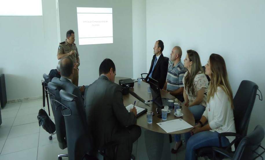 Apresentação do Programa de Simulação Computacional de Incêndio – Plano de Abandono Apresentação do Programa de Simulação Computacional de Incêndio – Plano de Abandono