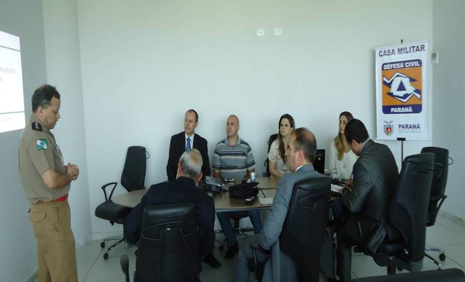 Apresentação do Programa de Simulação Computacional de Incêndio – Plano de Abandono Apresentação do Programa de Simulação Computacional de Incêndio – Plano de Abandono