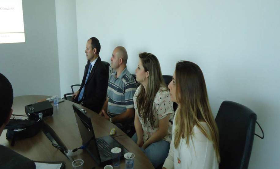 Apresentação do Programa de Simulação Computacional de Incêndio – Plano de Abandono Apresentação do Programa de Simulação Computacional de Incêndio – Plano de Abandono