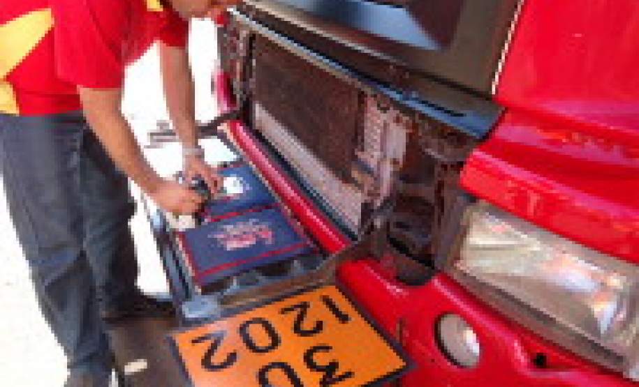 15ª Coordenadoria Regional de Defesa Civil realiza Fiscalização de Produtos Perigosos na Rodovia PR – 323, município de Cruzeiro do Oeste - PR 15ª Coordenadoria Regional de Defesa Civil realiza Fiscalização de Produtos Perigosos na Rodovia PR – 323, município de Cruzeiro do Oeste - PR