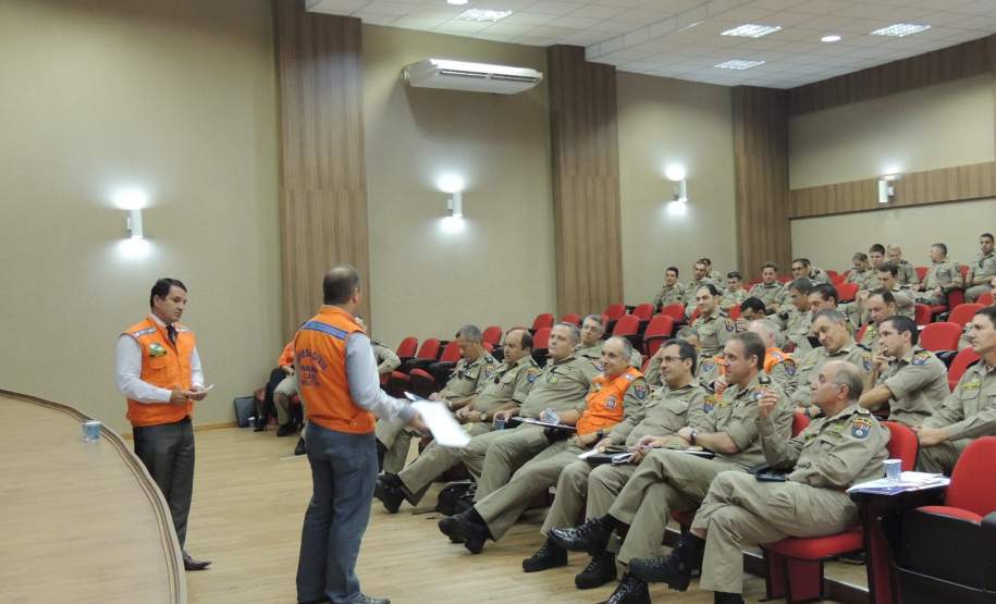 Reunião dos Coordenadores Regionais de Defesa Civil em Francisco Beltrão.