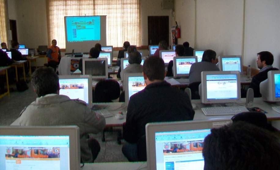 Encontro das Coordenadorias Municipais de Proteção e Defesa Civil em Guarapuava