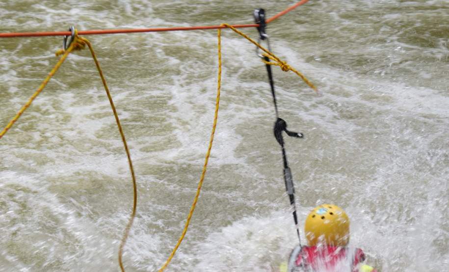 O 8 º Grupamento de Bombeiros concluiu, no dia 26 deste mês, mais um treinamento de Salvamento e Operações em Águas Rápidas (SOAR) realizado com 15 Bombeiros da unidade