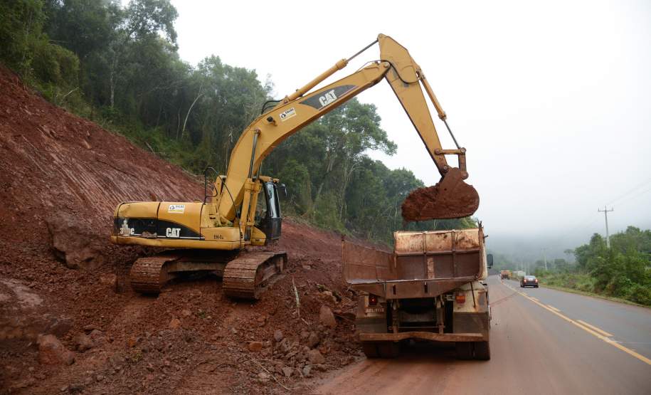 DER-PR libera para tráfego pista da PR-459, em Mangueirinha