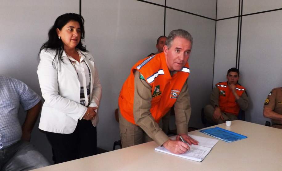 Plano de Contingência de Arapoti e Sengés Plano de Contingência de Arapoti e Sengés