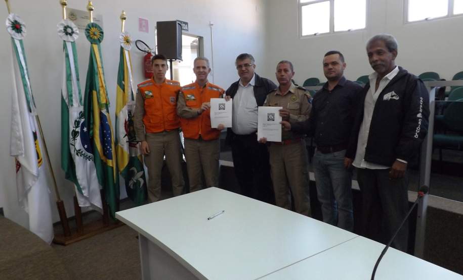 Plano de Contingência de Arapoti e Sengés Plano de Contingência de Arapoti e Sengés