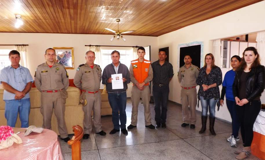 2ª CORPDEC realiza Validação dos Planos de Contingência dos Municípios de Porto Amazonas e São João do Triunfo No dia 01 de Agosto de 2014 foram assinados os Planos de Contingência da Comissão Municipal de Proteção e Defesa Civil dos Municípios de Porto Amazonas e de São João do Triunfo