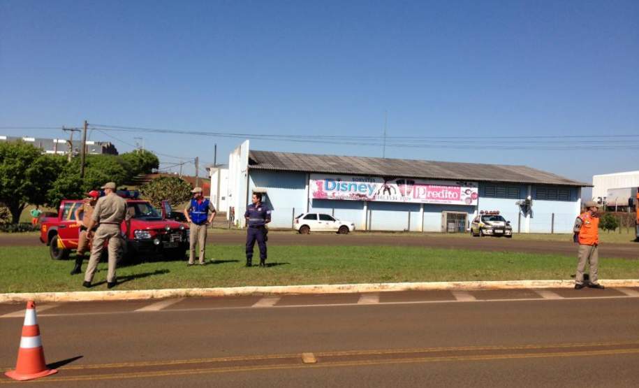 12º CORPDEC  - Realiza ação integrada de fiscalização em Transporte de Produtos Perigosos em São Jorge do Oeste - PR