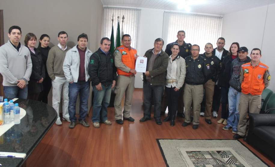 Não medindo esforços para dar o apoio presencial aos Municípios, ou mesmo on-line, a Segunda Coordenadoria Regional de Proteção e Defesa Civil segue ininterruptamente com os trabalhos  para a conclusão dos Planos de Contingência dos Municípios da sua Área de Abrangência