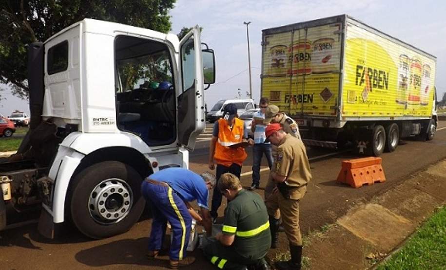 9ª Coordenadoria Regional de Proteção e Defesa Civil em conjunto com o SEST SENAT organizou um curso de fiscalização em transporte rodoviário de produtos perigosos com a participação de várias entidades.