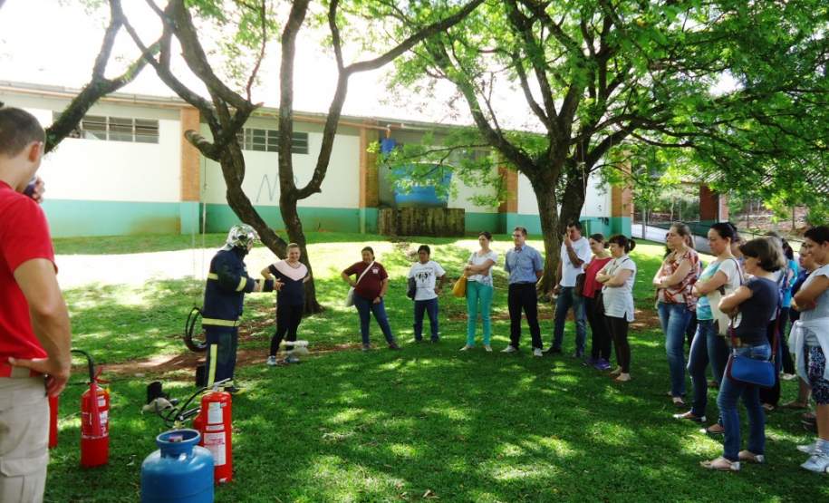 11ª CORPDEC CAPACITA BRIGADA ESCOLAR. 11ª CORPDEC CAPACITA BRIGADA ESCOLAR.