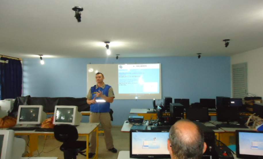 Realizado pela 15ª Coordenadoria Regional de Proteção e Defesa Civil o Curso de Capacitação de Brigada Escolar no município de Ivaté