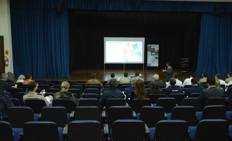 Defesa Civil e SEST/SENAT promovem evento sobre transporte de produtos químicos perigosos