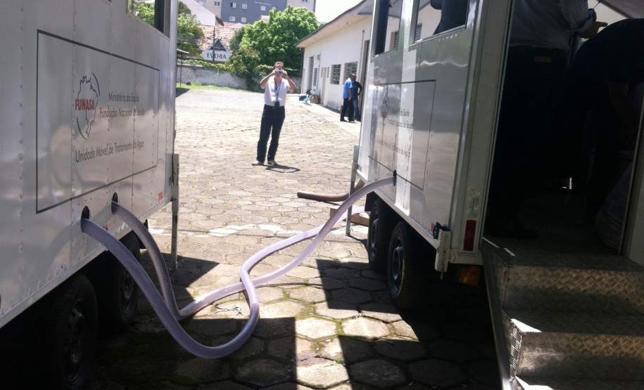 ESTAÇÃO MÓVEL DE TRATAMENTO DE ÁGUA