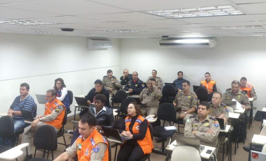Curso de Capacitação de Defesa Civil é realizado em todo o Estado - SISDC. EAP - Ensino a Distância Presencial.