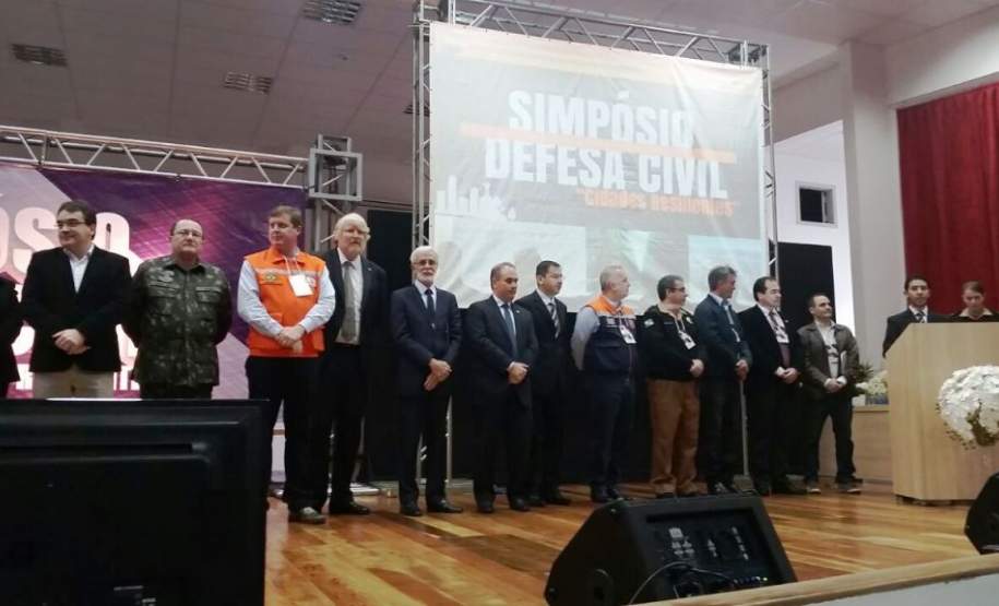 simposio Francisco Beltrao simposio Francisco Beltrao