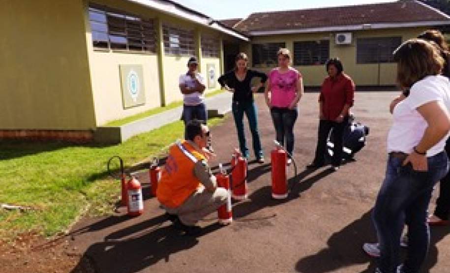 Tipos de extintores, suas diferenças e aplicabilidade.
