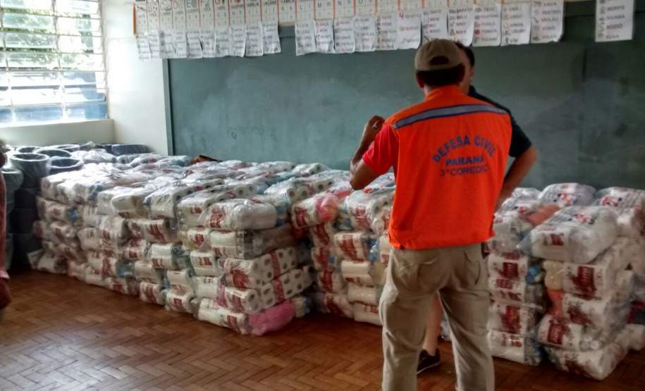 DEFESA CIVIL ESTADUAL INICIA ENTREGA DE AJUDA HUMANITÁRIA PARA OS MUNICÍPIOS AFETADOS PELAS CHUVAS. DEFESA CIVIL ESTADUAL INICIA ENTREGA DE AJUDA HUMANITÁRIA PARA OS MUNICÍPIOS AFETADOS PELAS CHUVAS.