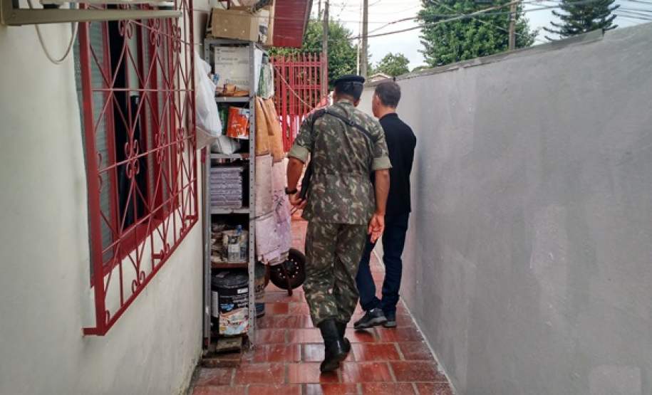 9ª Coordenadoria Regional de Proteção e Defesa Civil realiza fiscalização em depósitos e revendas de produtos perigosos no município de Foz do Iguaçu. 9ª Coordenadoria Regional de Proteção e Defesa Civil realiza fiscalização em depósitos e revendas de produtos perigosos no município de Foz do Iguaçu.