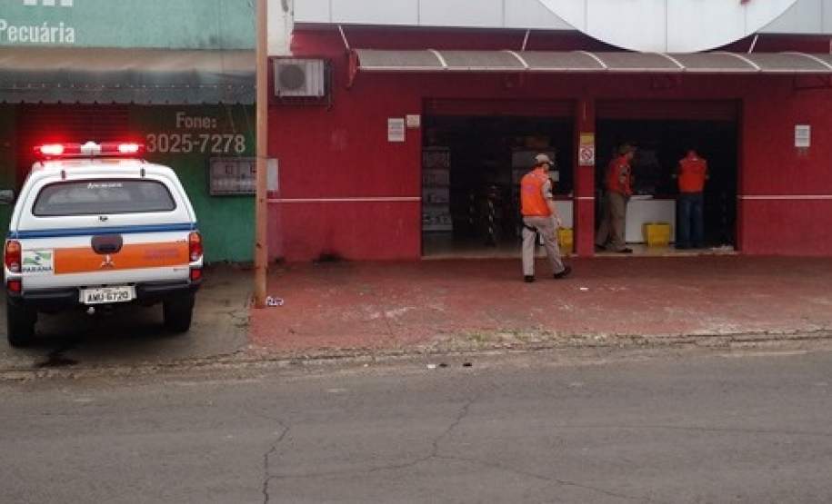 9ª Coordenadoria Regional de Proteção e Defesa Civil realiza fiscalização em depósitos e revendas de produtos perigosos no município de Foz do Iguaçu. 9ª Coordenadoria Regional de Proteção e Defesa Civil realiza fiscalização em depósitos e revendas de produtos perigosos no município de Foz do Iguaçu.