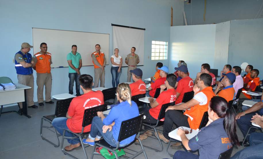 12ª CORPDEC - Posto de Bombeiros Cumunitário de Realeza ganha novos agentes.