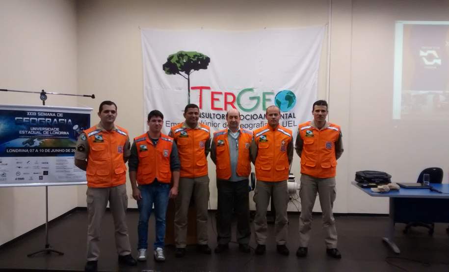 3ª CORPDEC na 32ª Semana de Geografia da UEL. No dia 10 de junho de 2016 à tarde, a 3ª Coordenadoria Regional de Proteção e Defesa Civil (3ª CORPDEC) participou de evento que integrou 32ª Semana de Geografia da Universidade Estadual de Londrina